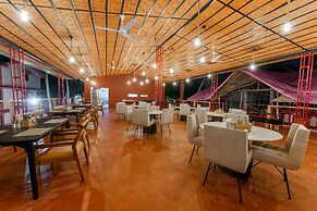 juSTa  Morjim Beach Resort and Spa