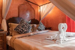 juSTa  Morjim Beach Resort and Spa