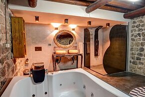 Kerem Ile Asli Hotel