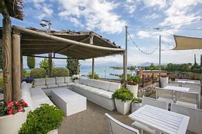 Peschiera 20 min From Verona With Pool