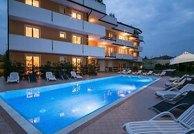 Family Oasi Garda 21