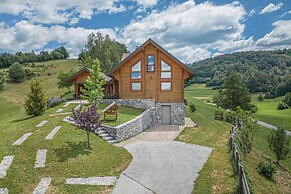 House Of Nature With Sauna And Tents