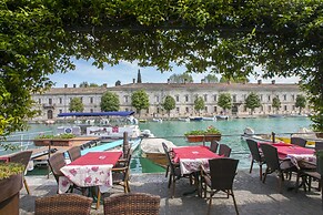 Peschiera 2 min Center With Pool