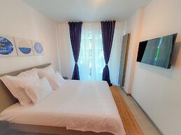 PROMENADA Alezzi Apartments