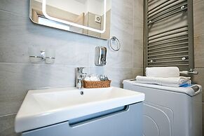 PROMENADA Alezzi Apartments