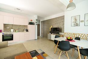 PROMENADA Alezzi Apartments