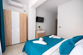 PROMENADA Alezzi Apartments