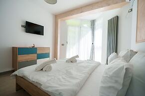 PROMENADA Alezzi Apartments