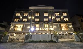 Treebo Premium Median Inn