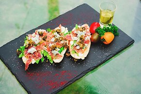 Bliss Hoi An Beach Resort & Wellness