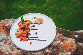 Bliss Hoi An Beach Resort & Wellness