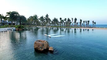 Bliss Hoi An Beach Resort & Wellness