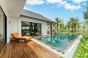 Bliss Hoi An Beach Resort & Wellness