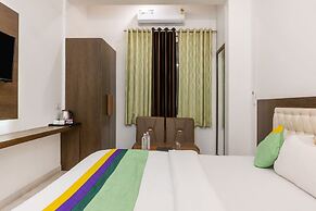 Treebo The Fresco Lake Pichola