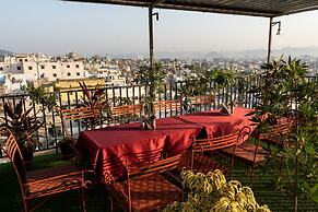 Treebo The Fresco Lake Pichola