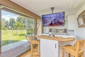 Riverside Suite Jure Private Beach