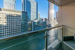 Capacious Two bed Apt in Canary Wharf