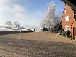 Hillside Farm Barn Apartments