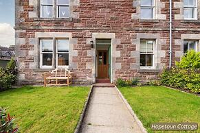 Hopetoun Cottage - Beautiful Cottage