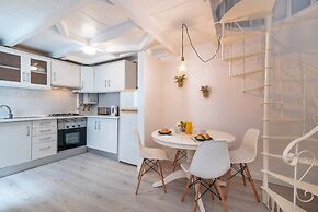 Urban &Trendy Duplex close to Lx Factory