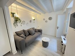 Urban &Trendy Duplex close to Lx Factory