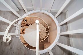 Urban &Trendy Duplex close to Lx Factory