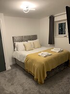 2 Bed- Harmony Court Luxury 2 bed Apartment