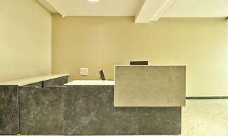 Treebo Sriz Cozy Seethamadhara