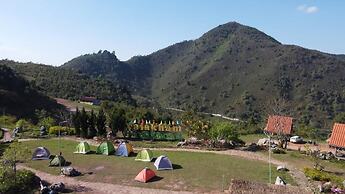 XALAKHAM PHOUKHOUN - Campsite