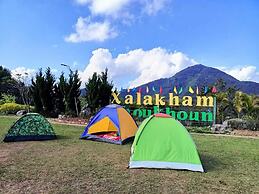 XALAKHAM PHOUKHOUN - Campsite
