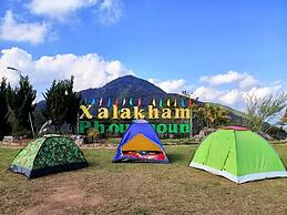 XALAKHAM PHOUKHOUN - Campsite