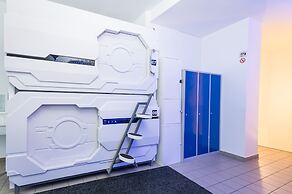 Space Homes Hostel - Inner City