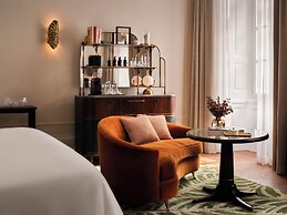 Rosewood Vienna