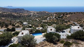 Paterakis Big Studio in Triopetra