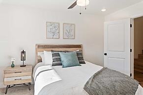 The Hub #95 by RedAwning