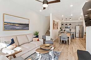 The Hub #95 by RedAwning