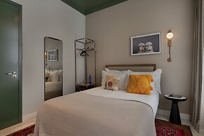 Alberto by Isrotel Design