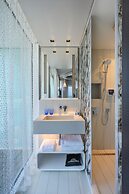 Port Tower by Isrotel Design