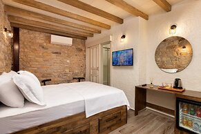 Eflin Haus Butik Hotel