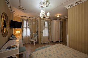 Villa Paradiso & Spa Hotel