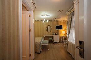 Villa Paradiso & Spa Hotel