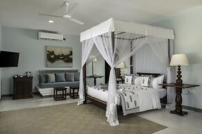 The Villa Bentota by KK Collection