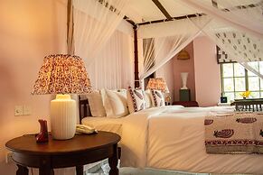 The Villa Bentota by KK Collection