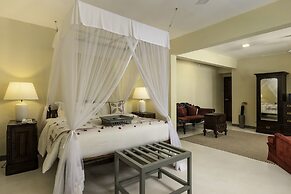 The Villa Bentota by KK Collection