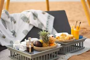 The Villa Bentota by KK Collection