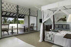 The Villa Bentota by KK Collection
