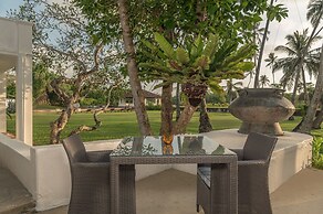 The Villa Bentota by KK Collection