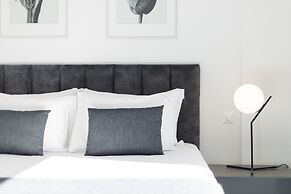 A Luxury Retreat in Corfu Town by Konnect