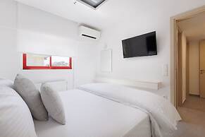 A Luxury Retreat in Corfu Town by Konnect