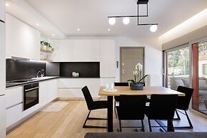 A Luxury Retreat in Corfu Town by Konnect